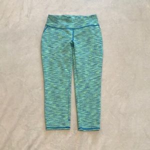 Women cropped leggings